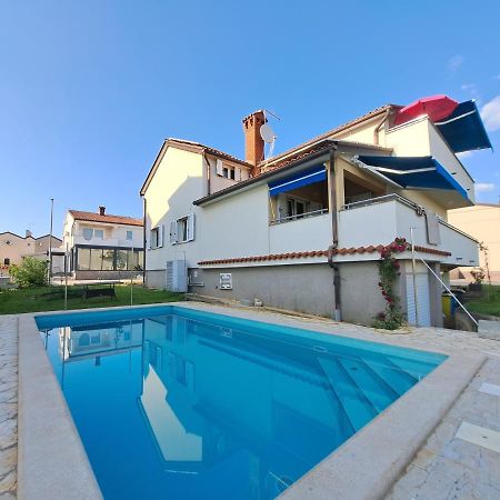 Casa Antonio With Swimming Pool Apartment Novigrad  ภายนอก รูปภาพ