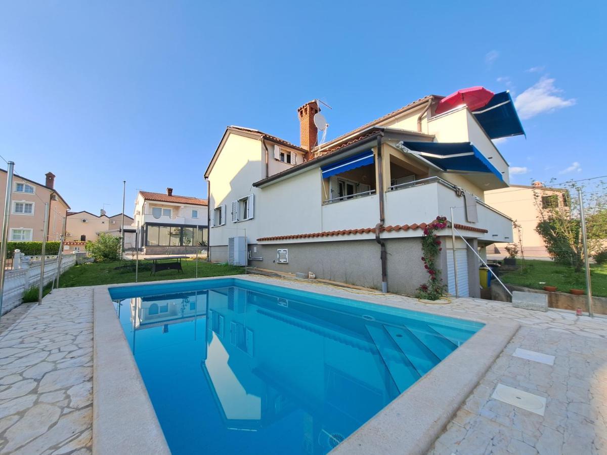 Casa Antonio With Swimming Pool Apartment Novigrad  ภายนอก รูปภาพ