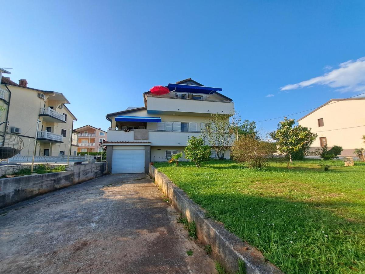 Casa Antonio With Swimming Pool Apartment Novigrad  ภายนอก รูปภาพ